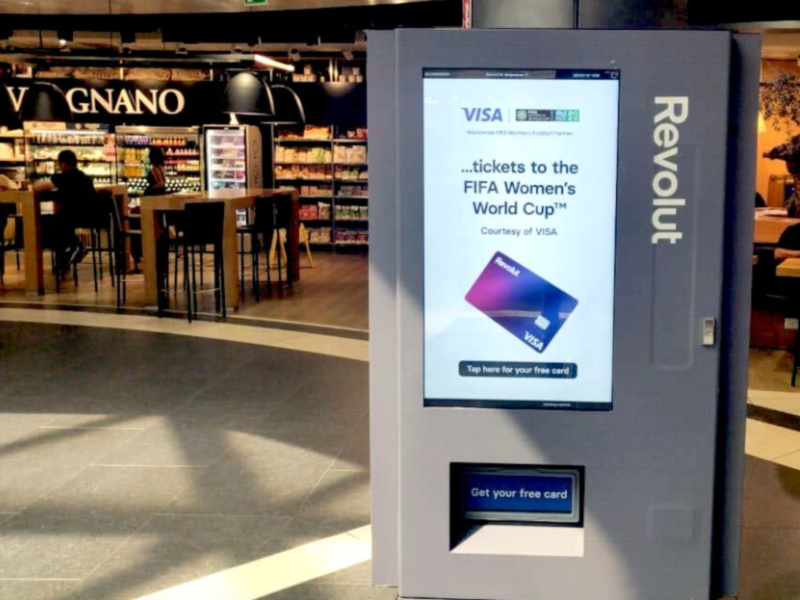 Technoretail - All’aeroporto di Fiumicino decolla un nuovo servizio Revolut-Visa 