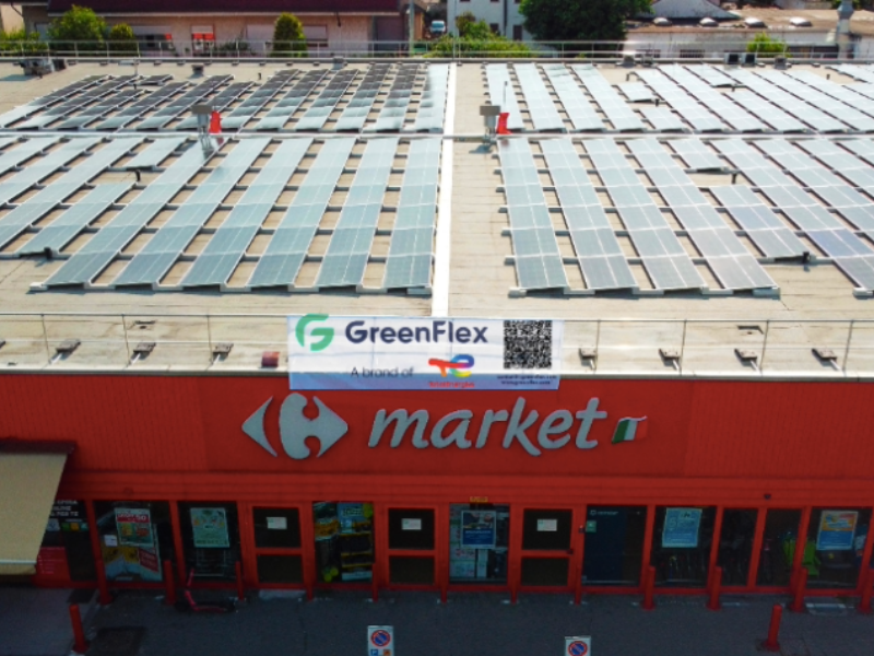 Technoretail - Carrefour installa il primo impianto fotovoltaico targato GreenFlex 
