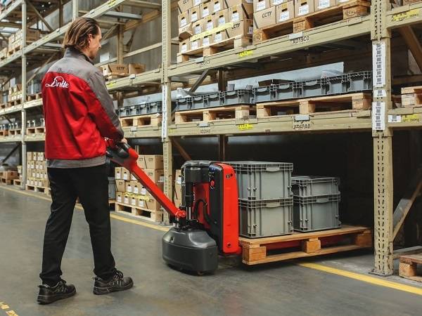 Technoretail - Presentato da Linde Material Handling il nuovo transpallet elettrico MT15 