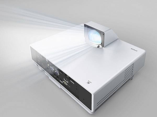 Technoretail - Digital Signage e retail: ampliata da Epson la gamma di videoproiettori 