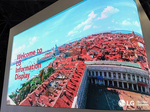 Technoretail - In Italia, lanciata da LG la linea LED Wall 