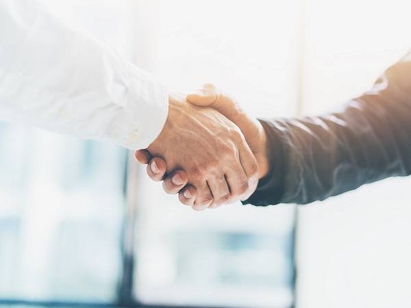 Technoretail - Berlin Packaging continua a espandersi in Europa acquisendo Glass Line 
