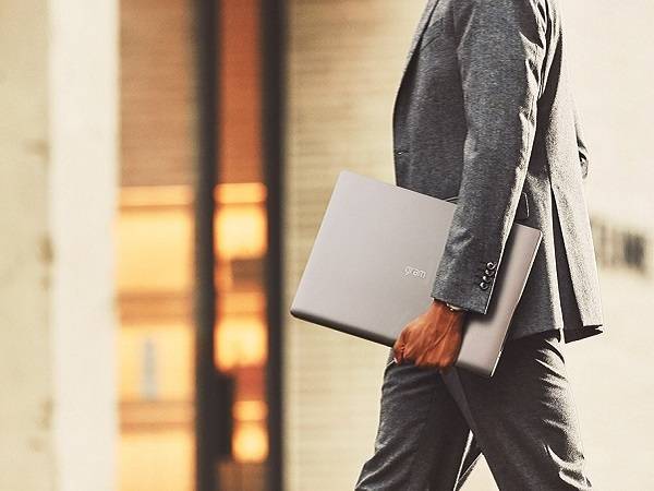 Technoretail - Lanciati da LG Electronics i notebook ultraleggeri LG gram 