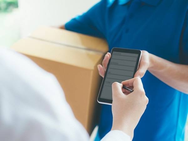 Technoretail - Logistica ed E-Commerce: Altroconsumo individua e classifica la qualità dei corrieri 