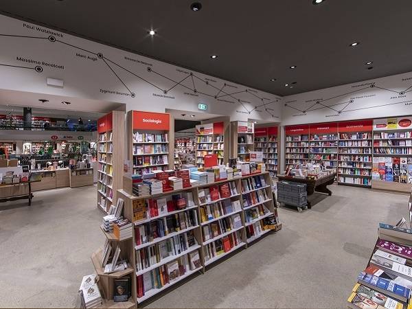Technoretail - A Milano, lo store Feltrinelli di Piazza Piemonte illuminato dalle solutions di Imoon e Makris 