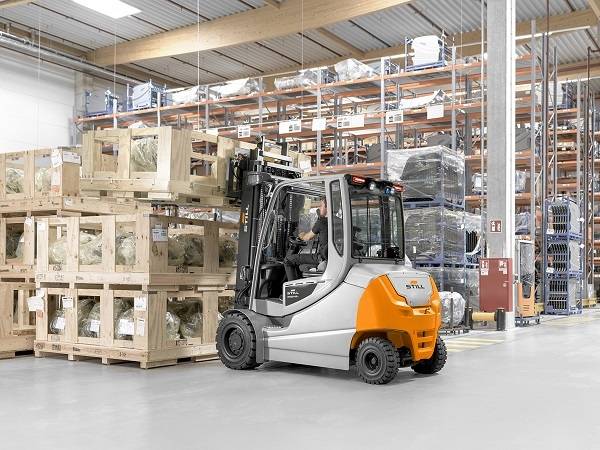 Technoretail - Innovazione a supporto della logistica: lanciati da STILL i nuovi carrelli elettrici RX 60-35/50 