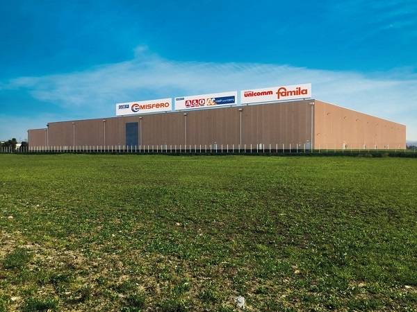 Technoretail - Novità logistica in casa Selex: a Cesena, aperto un nuovo centro distributivo di Arca 