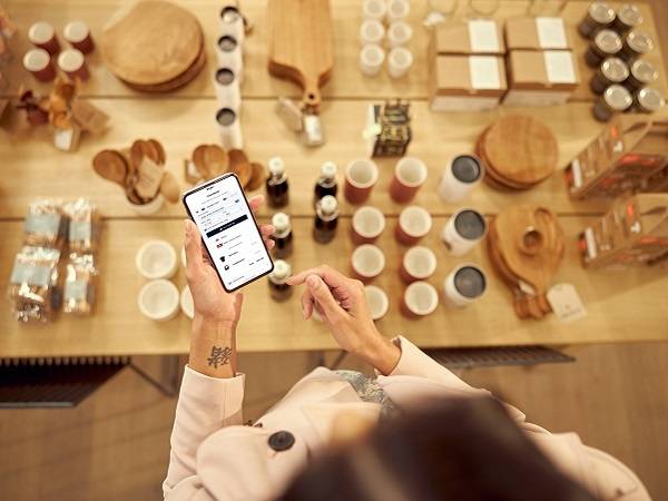 Technoretail - Analisi Adyen: ecco gli effetti della pandemia sulla shopping experience e fedeltà dei clienti 