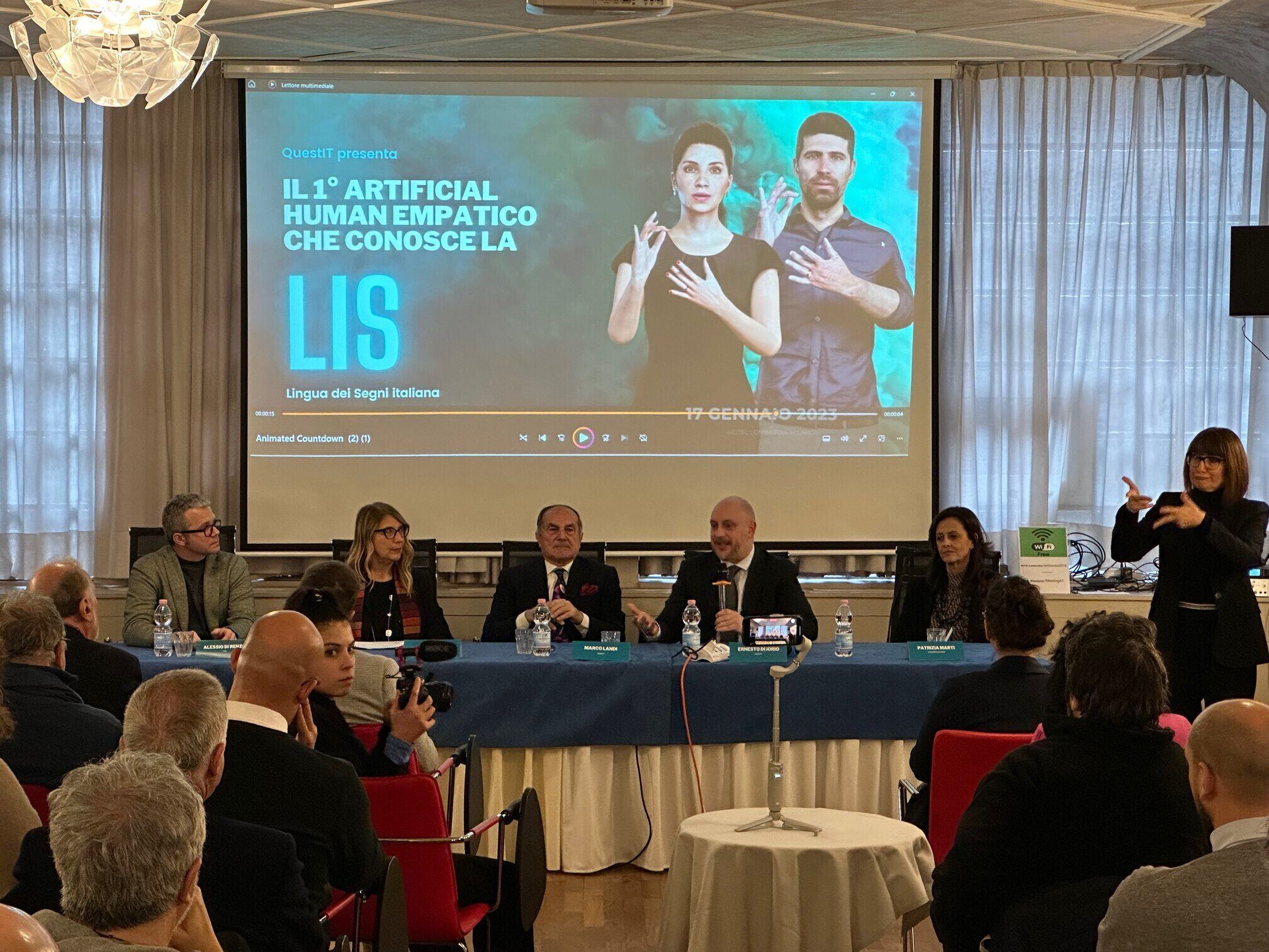 Technoretail - Presto totem interattivi in grado di comprendere e produrre la Lingua dei Segni Italiana 