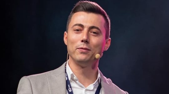 Technoretail - Auchan espande la propria presenza online in Romania con Vtex 