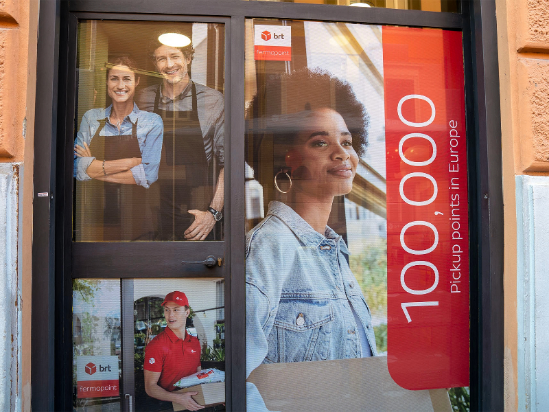 Technoretail - Geopost celebra a Roma il traguardo di 100mila punti ritiro e consegna 