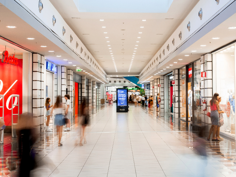 Technoretail - Il centro commerciale Megalò sceglie la tecnologia Led di Signify 