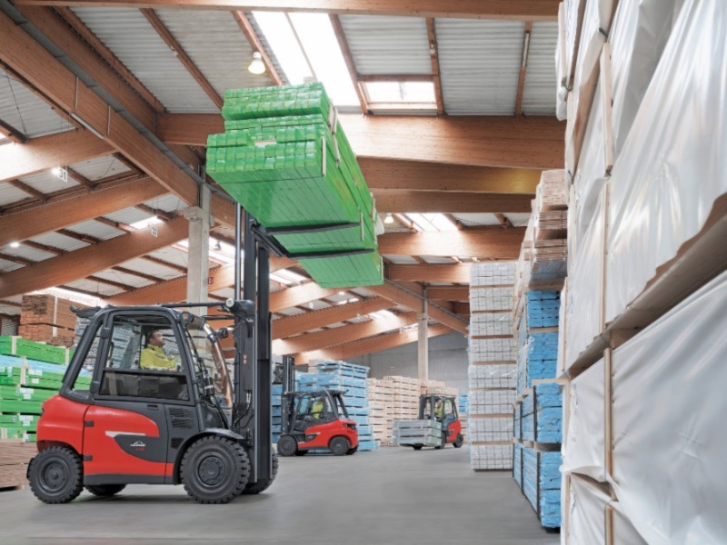 Technoretail - Linde MH propone i nuovi carrelli elevatori elettrici a emissioni zero 