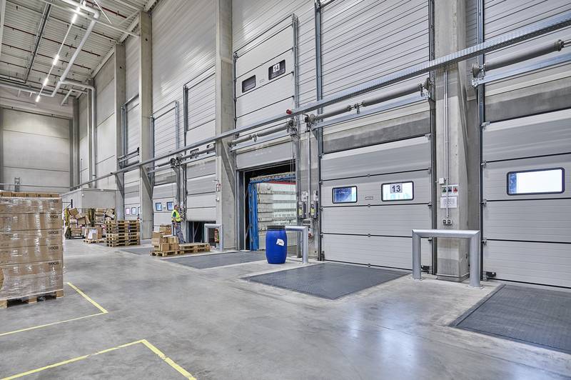 Technoretail - Hörmann dona sicurezza ed estetica alla nuova sede di In-Time Transport 