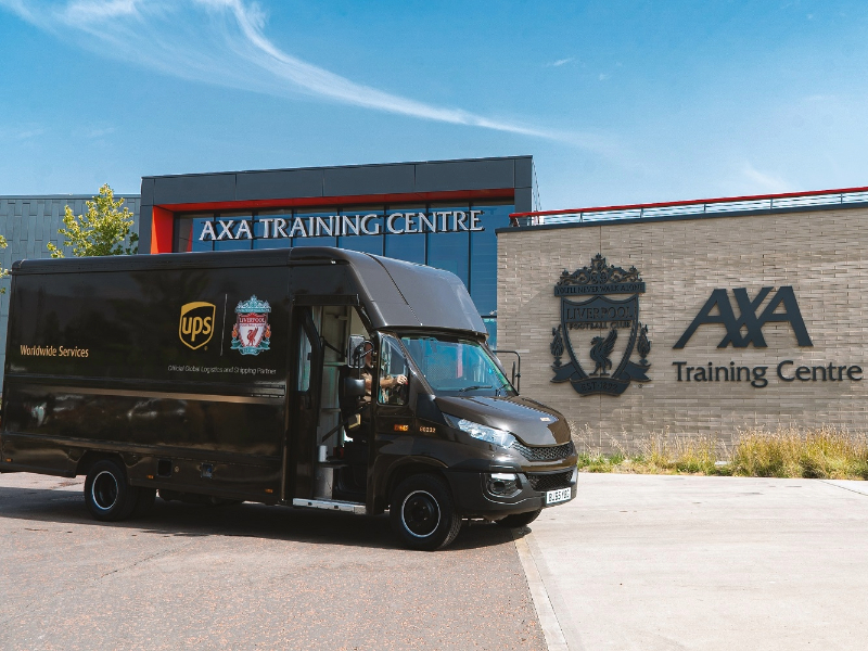 Technoretail - Ups è partner ufficiale per la logistica globale del Liverpool FC 