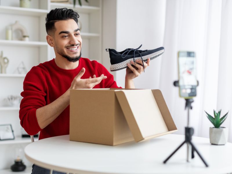 Technoretail - Unboxing e influencer, crescono i contenuti video per e-commerce 