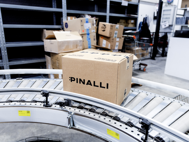 Technoretail - Pinalli elimina completamente la plastica dal packaging per e-commerce 