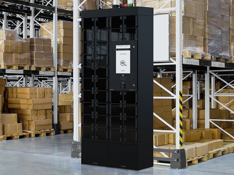 Technoretail - Con Smart Charge Locker di Custom dispositivi digitali sempre pronti 