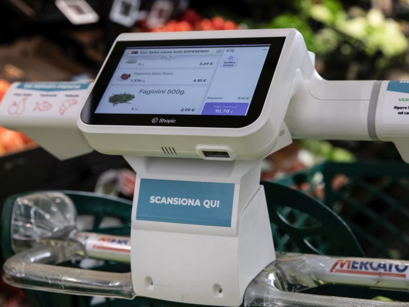 Technoretail - Retex trasforma la shopping experience col carrello intelligente 