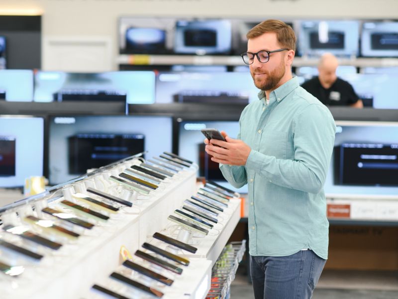 Technoretail - Tecnologia di consumo: nel 2025 il mercato italiano rimane stabile 