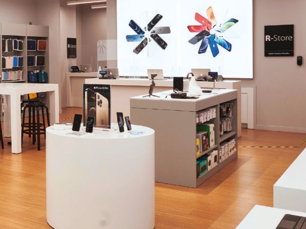 Technoretail - Seed al fianco di R-Store per la transizione strategica del brand 