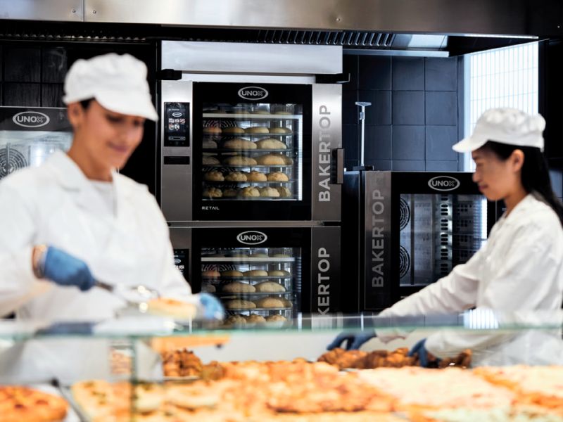 Technoretail - Unox lancia la sua prima baking station dedicata ai supermercati 