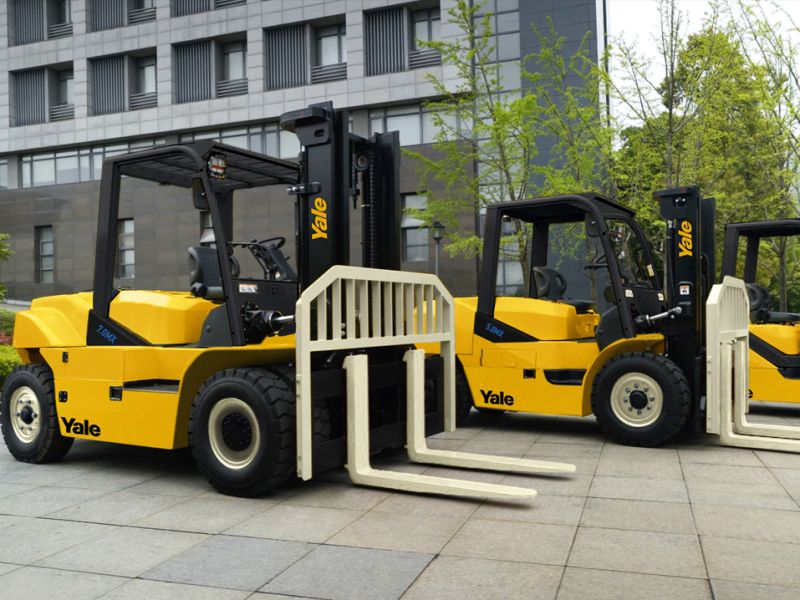 Technoretail - Yale lancia i nuovi carrelli elevatori elettrici agli ioni di litio 