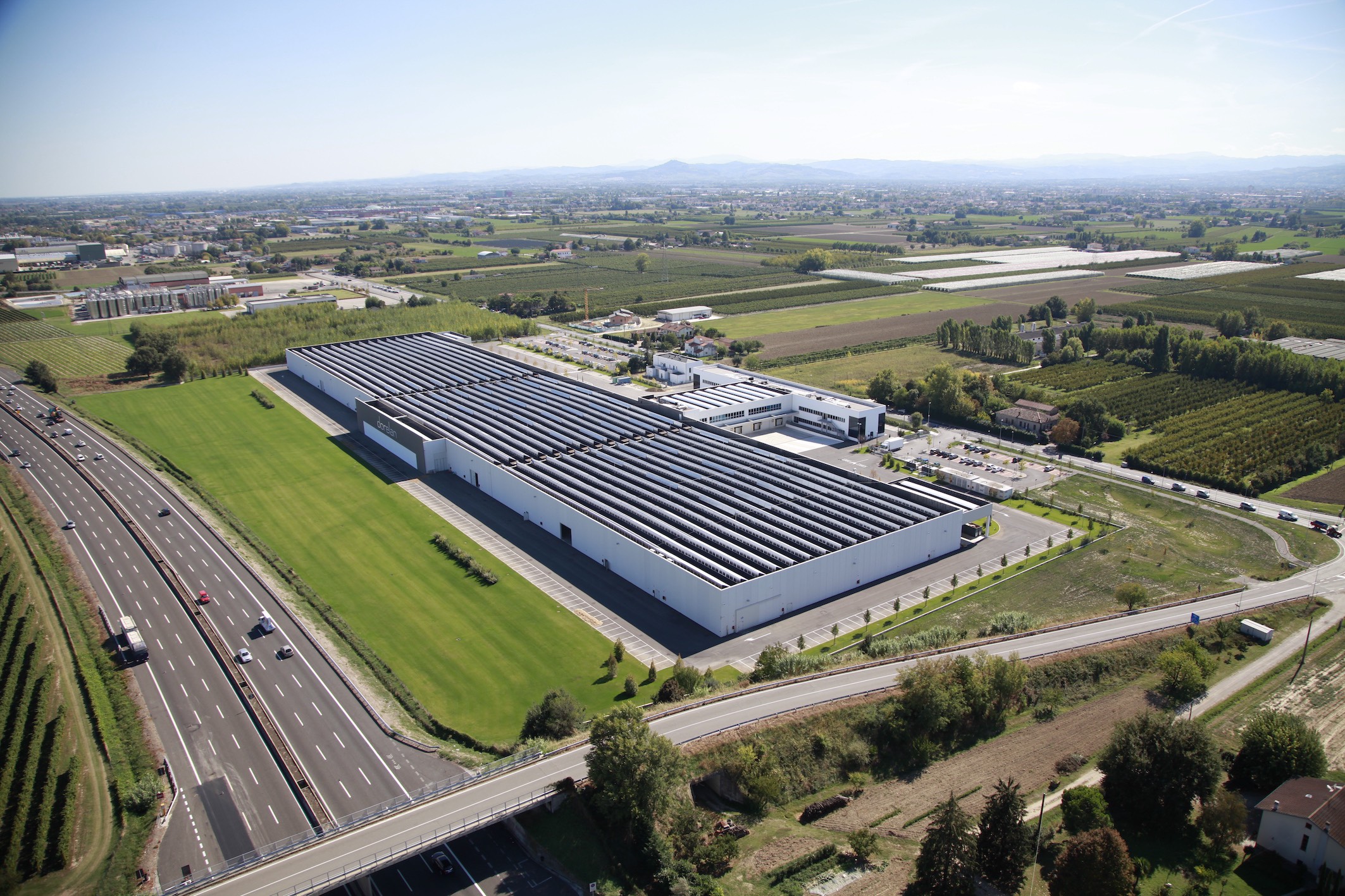 Technoretail - Dorelan: +19% e 35 nuove aperture tra Italia ed estero 