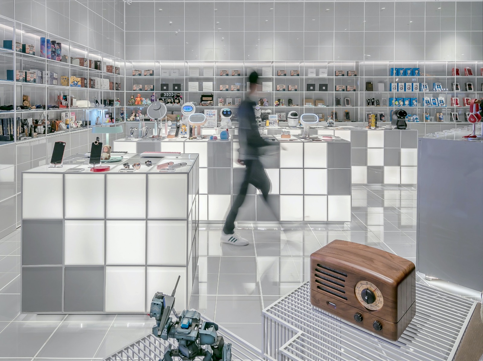 Technoretail - La musica giusta per ogni attività commerciale 