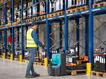 Technoretail - Nital porta in Italia Carepet: tecnologia e benessere per cani e gatti 