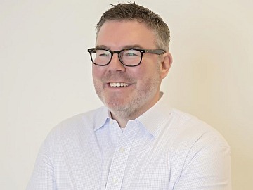 Technoretail - La febbre di shopping natalizio invade i social network 